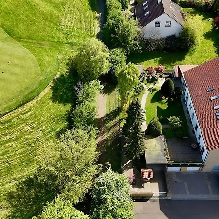 Am Golfplatz Apartament